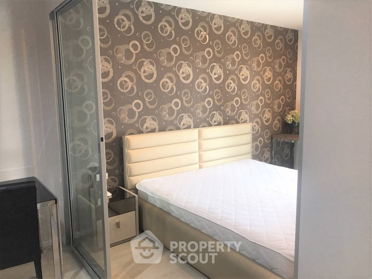 picture 17th-Floor 1-BR Condo At Rhythm Sathorn Near BTS Saphan Taksin (ID 426519) - 5/7