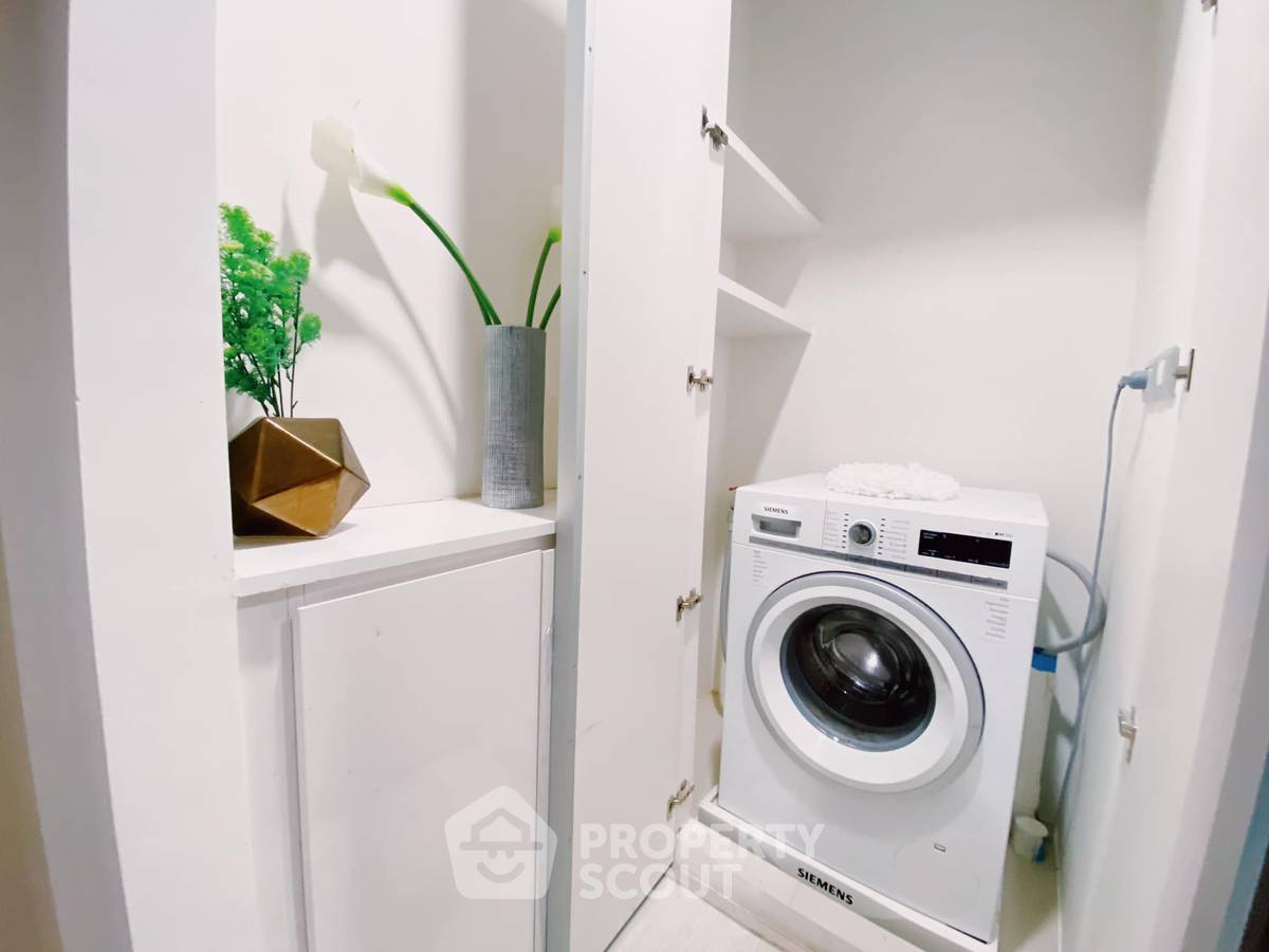 รูป คอนโด 1-ห้องนอน ที่ ริทึ่ม สุขุมวิท42 ใกล้ BTS เอกมัย (ID 821125) - รูปที่ 4/15