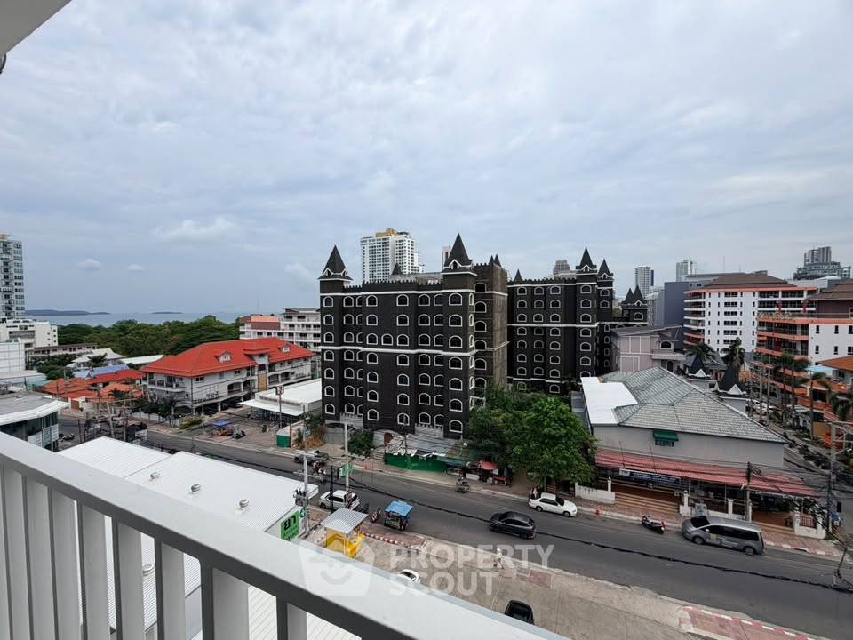 picture 1-BR Condo At New Nordic Club 2 In Phratamnak (ID 3442486) - 5/12