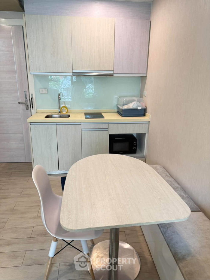 รูป คอนโด 1-ห้องนอน ที่ เซเว่น ซีส์ คอนโด รีสอร์ท จอมเทียน ใกล้ เมืองพัทยา (ID 3444208) - รูปที่ 9/16