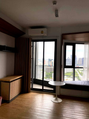 คอนโดให้เช่า : ให้เช่าคอนโด TRIPLE Y RESIDENCE (ทริปเปิ้ล วาย เรสซิเด้นซ์) ติด สามย่านมิตรทาวน์ ใกล้ MRT สามย่าน, จุฬา  
