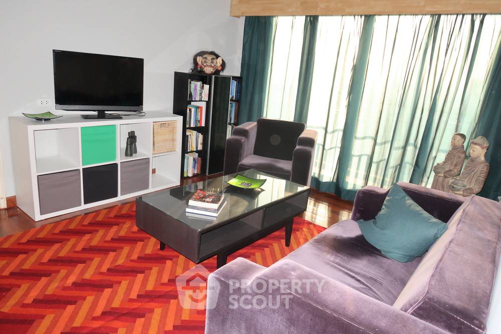 picture 2-BR Condo at Lumpini Ville Ramkhamhaeng 44 close to Ramkhamhaeng (ID 372587) - 1/11