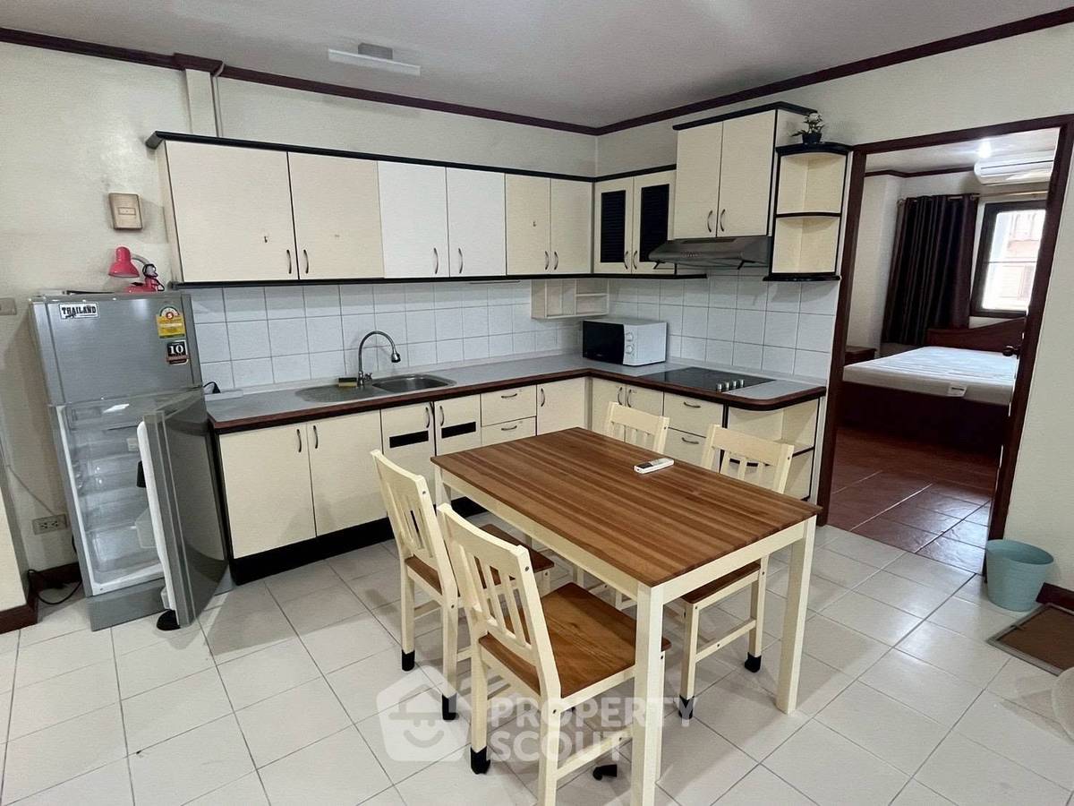 รูป คอนโด 3 ห้องนอนที่ Aree Place Sukhumvit 26 ใกล้ BTS พร้อมพงษ์ (ID 3445641) - รูปที่ 2/10