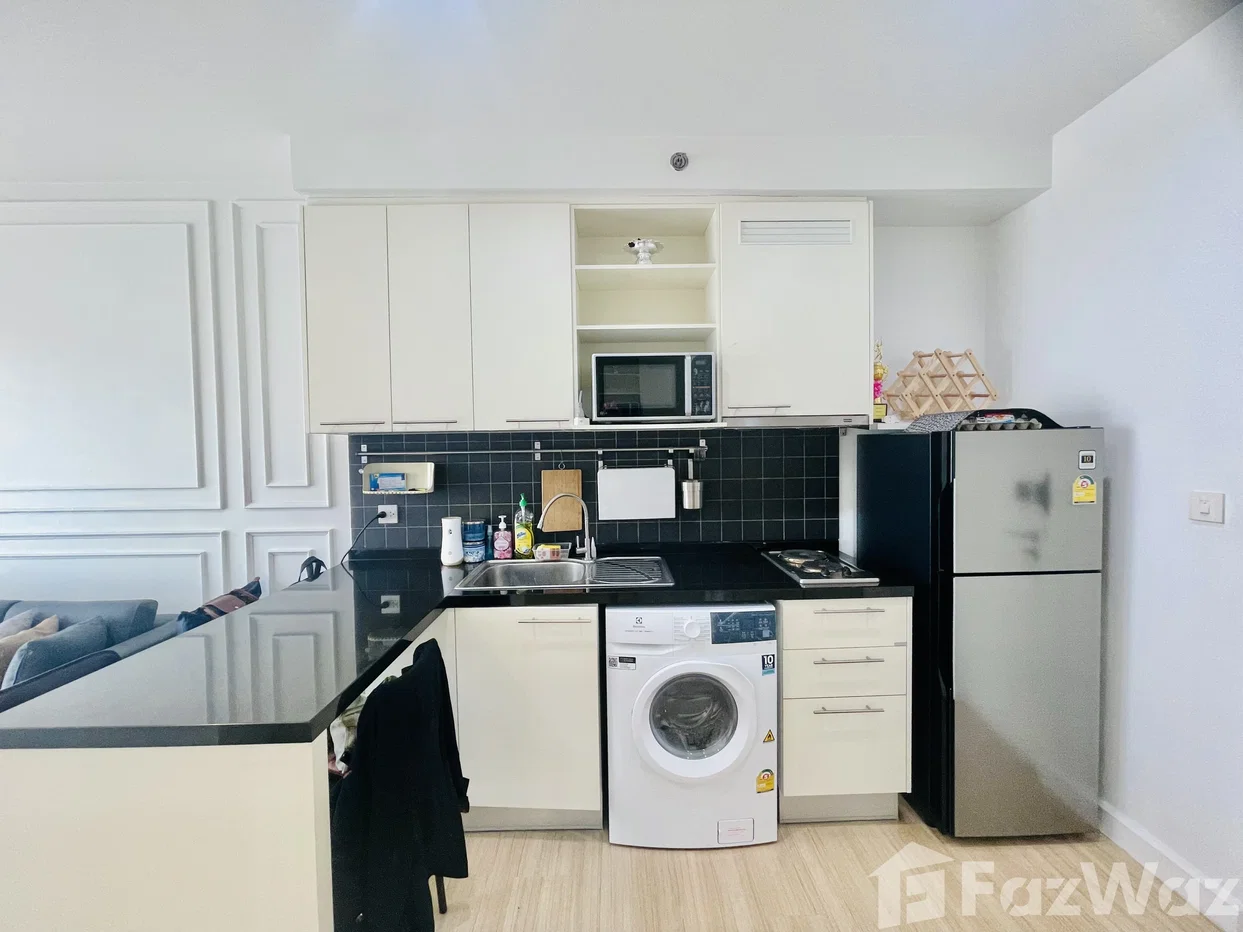picture 1 Bedroom city view fully renovated 6885030 - 11/20