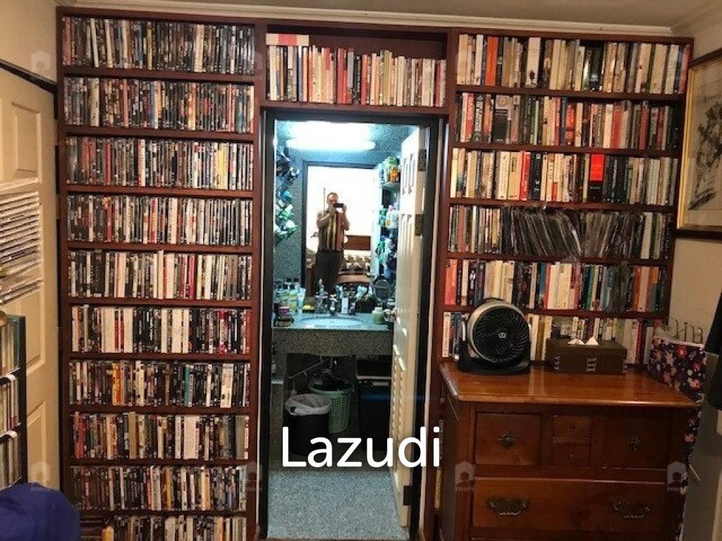 picture Green Point Silom: 72 sqm Condo in Suriyawong, Bangkok - 10/24