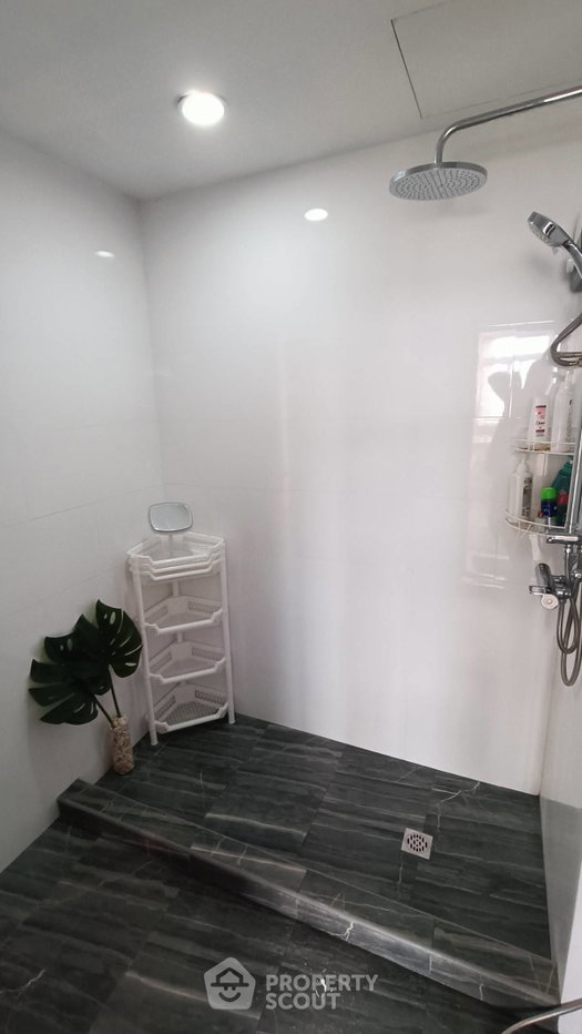 รูป คอนโด 1 ห้องนอน ขนาด 84 ตร.ม. ที่ V. I. P. Condochain Cha Am (ID 1908938) - รูปที่ 21/25