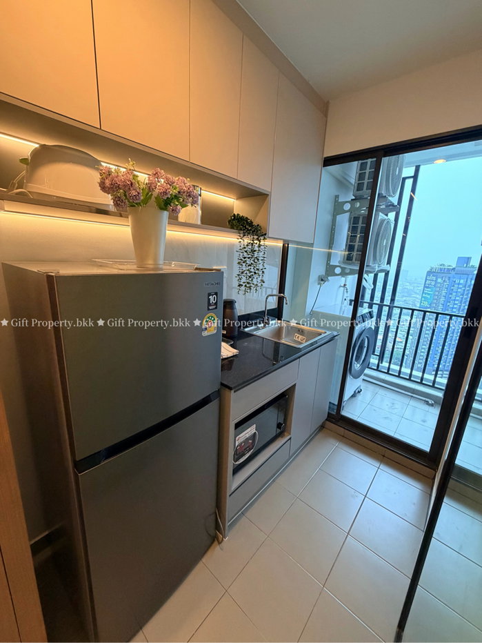 รูป 🏡 คอนโดรีเจ้นท์โฮม วุฒากาศ 🔥13,000 / เดือน🔥 🚆 BTS วุฒากาศ /ติดสถานี เดินได้เลย 📱ประตู Digital Door lock🧺มีเครื่องซักผ้า - รูปที่ 17/21