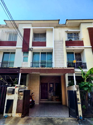 เช่าทาวน์โฮม กรุงเทพมหานคร : 🏠 ให้เช่าบ้าน : Thanapat Haus Sathorn - Narathiwas (ธนาพัฒน์ เฮ้าส์ สาทร - นราธิวาสฯ)   รหัสทรัพย์ | 📌LNP-H296 