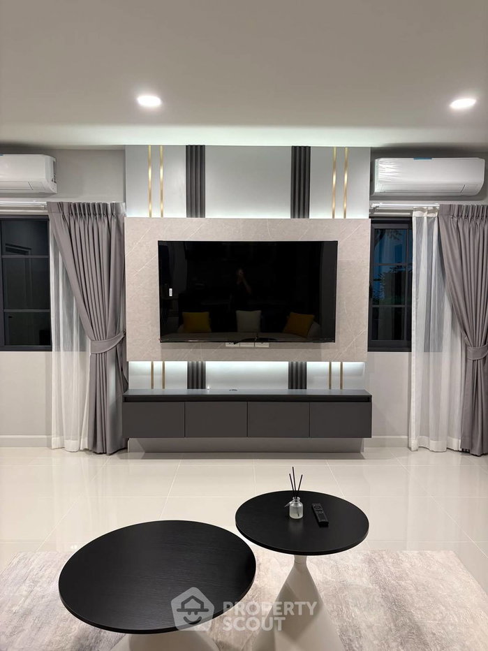 รูป บ้าน 4-ห้องนอน ที่ เซนโทร บางนา ใน บางแก้ว (ID 3443990) - รูปที่ 5/16