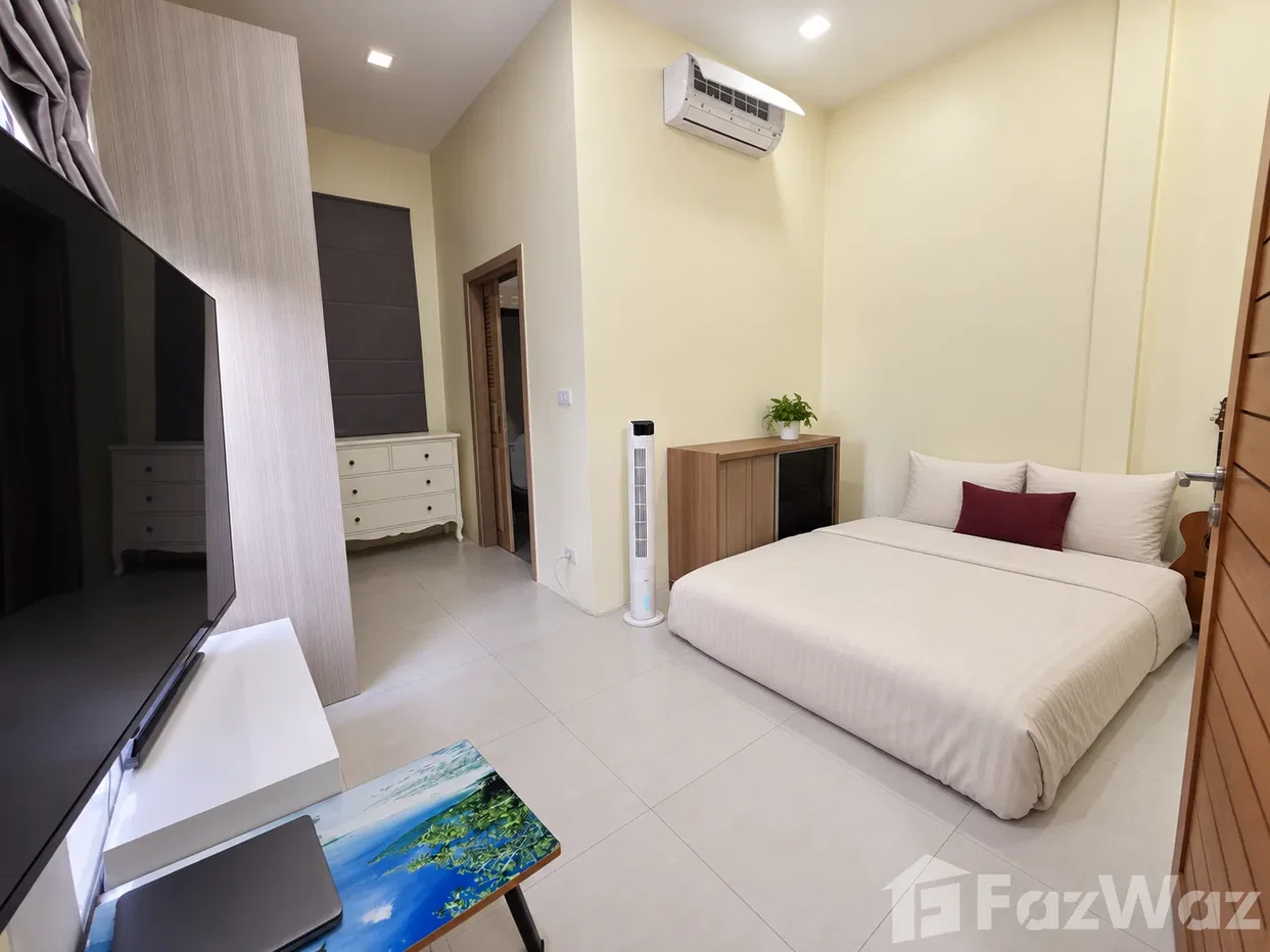 รูป บ้านแฝดหลังใหญ่สไตล์บ้านเดี่ยว 3 ห้องนอน 3 ห้องน้ำ 6884109 - รูปที่ 11/25