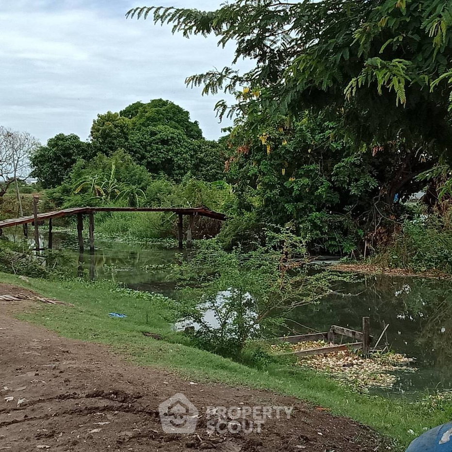 picture 16,000 m² Land for Sale in Bang Phriang (ID 3441169) - 1/3