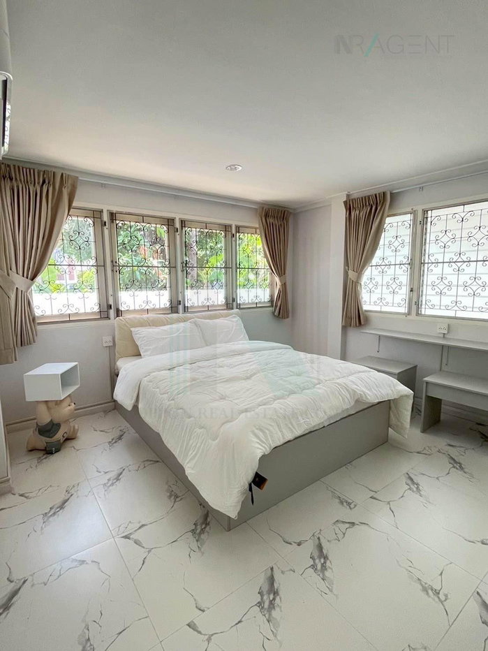 picture ð For Rent 2-story House MUEANG THONG 2 PHASE 3 4 bedroom 3 bathroom - 7/8