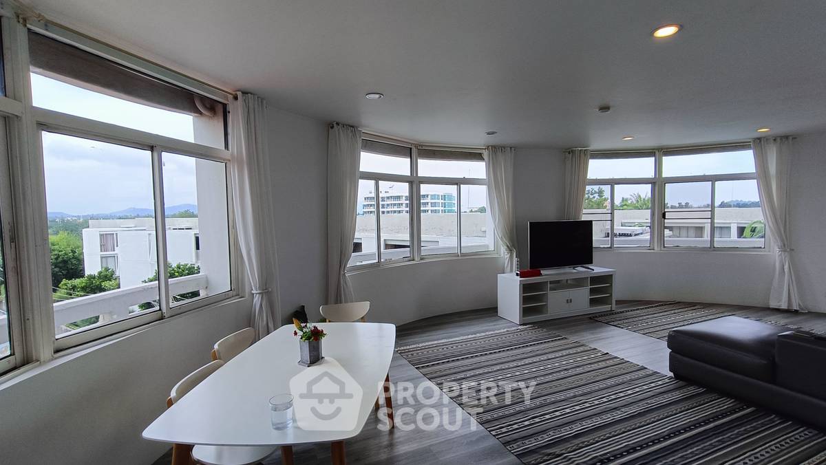 รูป คอนโด 1 ห้องนอน ขนาด 84 ตร.ม. ที่ V. I. P. Condochain Cha Am (ID 1908938) - รูปที่ 2/25