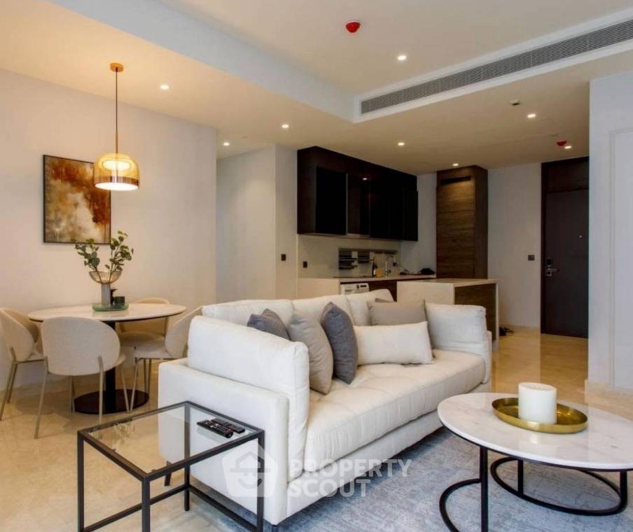 picture 2-BR Condo at Muniq Langsuan near BTS Ratchadamri (ID 3443551) - 1/4