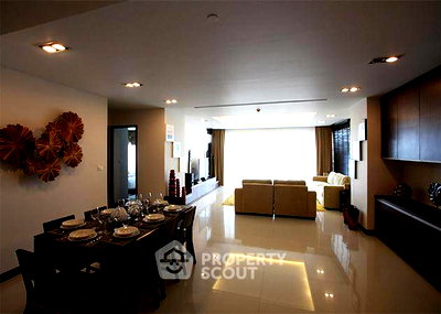 Condos for sale : 268 Sqm 3-BR On 20th Floor At La Royale Beach Condo For Sale (ID 1556630)