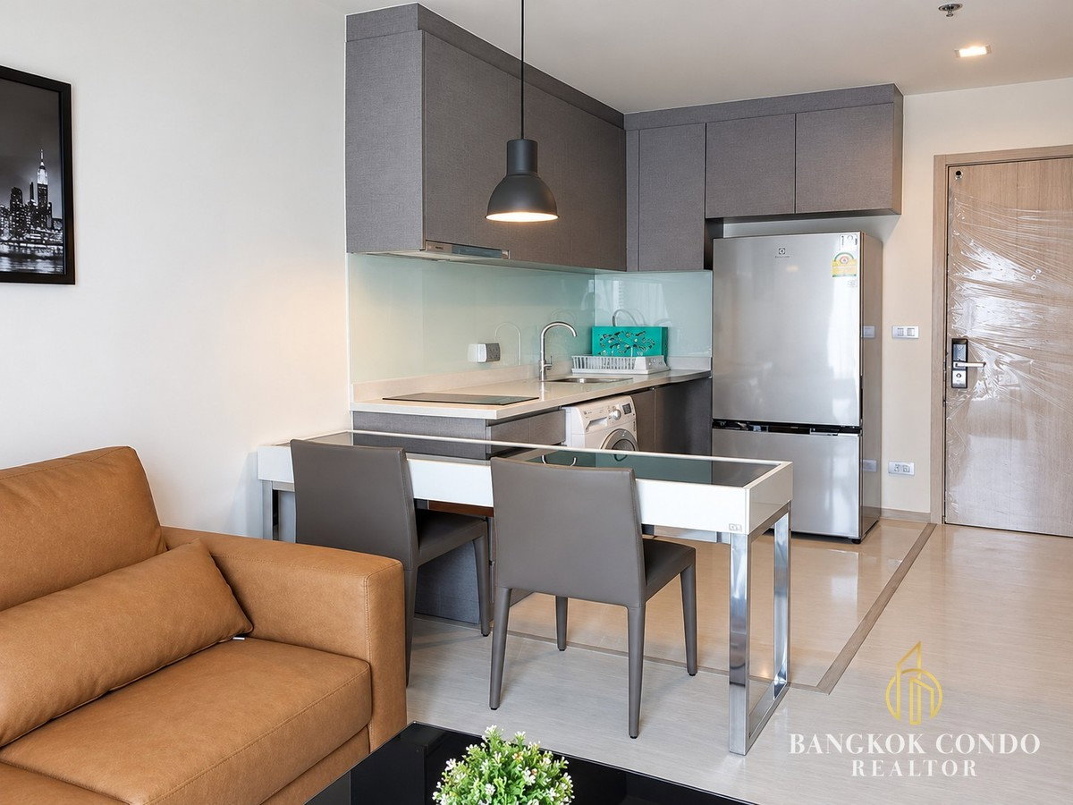 picture 🍀🍀 Modern condo💙For Rent📌 Rhythm Sukhumvit 36-38 (Line:@rent2022) BTS Thonglor✨Ready to move in 🔖 A17890 - 2/6