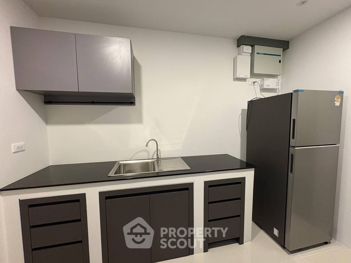 รูป บ้าน 4-ห้องนอน ที่ เซนโทร บางนา ใน บางแก้ว (ID 3443990) - รูปที่ 6/16