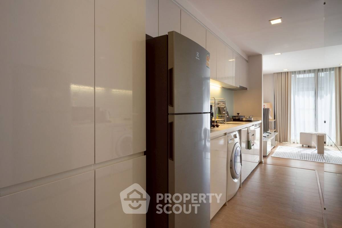 picture 2-BR Condo At LIV @ 49 In Phrom Phong Near BTS Thong Lor (ID 900604) - 36/36