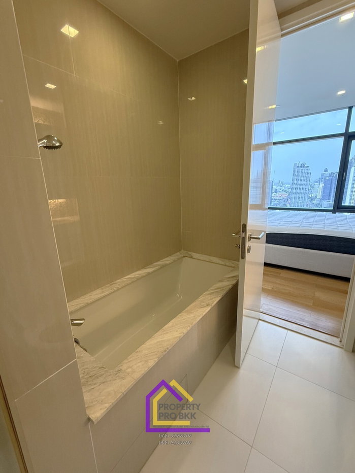 รูป 🌟🌟 ให้เช่า – เซอร์เคิล ลิฟวิ่ง โปรโตไทป์ (Circle 2) 🌟🌟 📍 ถนนเพชรบุรีตัดใหม่ | ห้อง 2 ห้องนอน ชั้นสูง เพดานสูง ใกล้ MRT เพชรบุรี - รูปที่ 10/25