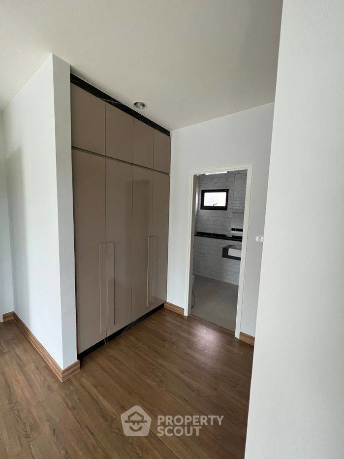 รูป บ้าน 4 ห้องนอน โครงการ H Cape Serene บางนา-สุขาภิบาล 2 ประเวศ (ID 3446601) - รูปที่ 2/20