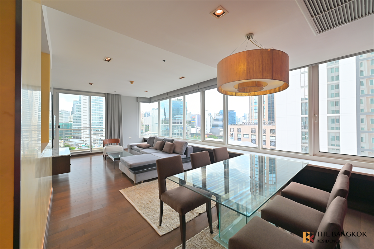 picture Siri Residence Luxury Unit, Ready for You Without the Wait near BTS Phrom Phong - 7/10