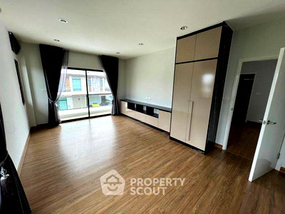 บ้านเดี่ยว กรุงเทพมหานคร : บ้าน 4 ห้องนอน โครงการ H Cape Serene บางนา-สุขาภิบาล 2 ประเวศ (ID 3446601)
