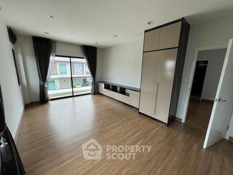 บ้าน 4 ห้องนอน โครงการ H Cape Serene บางนา-สุขาภิบาล 2 ประเวศ (ID 3446601)
