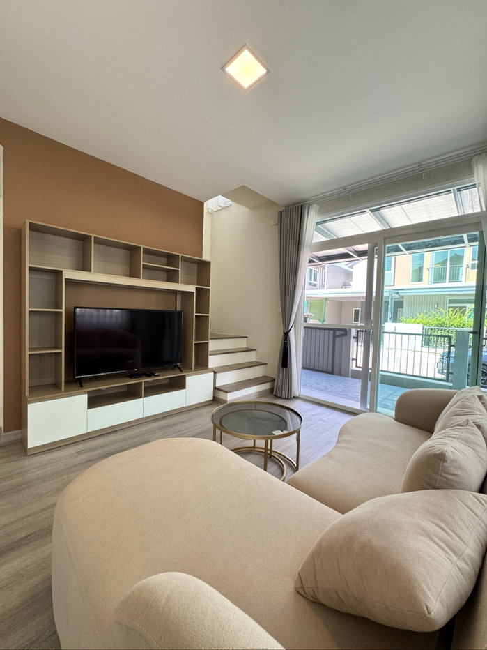รูป 🏡🔥 ให้เช่าบ้าน อณาสิริ พายัพ | 3 ห้องนอน + ห้องทำงานแยก | 3 ห้องน้ำ | ครัวร้อนนอกบ้าน | ฟรี Wi-Fi พร้อมเข้าอยู่! - รูปที่ 3/14