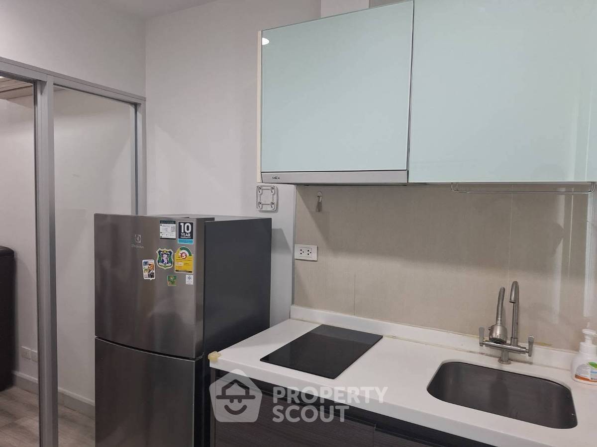 picture 200m To BTS Saint Louis | 1-BR Centric Sathorn-St. Louis (ID 3448532) - 2/9