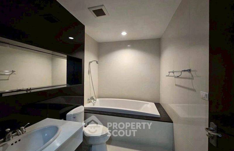 picture Spacious 3-BR 184 Sqm At The Address Chidlom Near BTS Chit Lom (ID 3447884) - 12/14