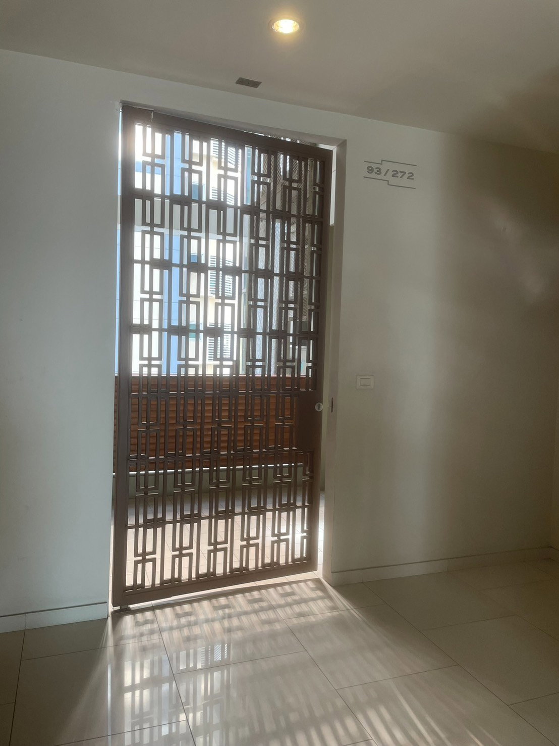 For rent Condo The Emporio Place 24 Fully Furnished (S03-2823)