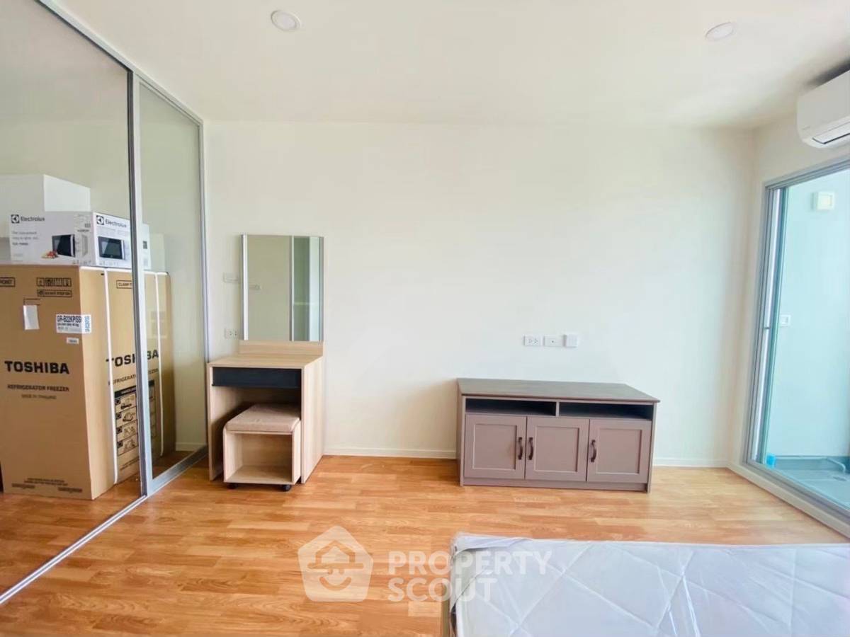 รูป คอนโด 1 ห้องนอน ชั้น 28 Lumpini Ville Phatanakan-Srinakarin (ID 3448654) - รูปที่ 4/10