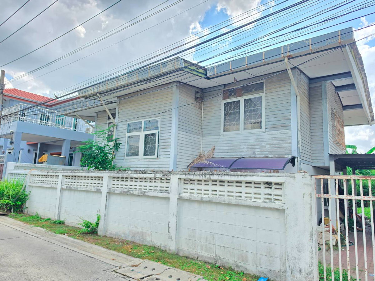 รูป ขายบ้านเดี่ยว 2 ชั้น เนื้อที่ดิน 79 ตร.ว. ซอยกาหลง 9 ทำเลเมืองนนทบุรี ใกล้ศูนย์ราชการและรถไฟฟ้าสายสีชมพู - รูปที่ 3/3