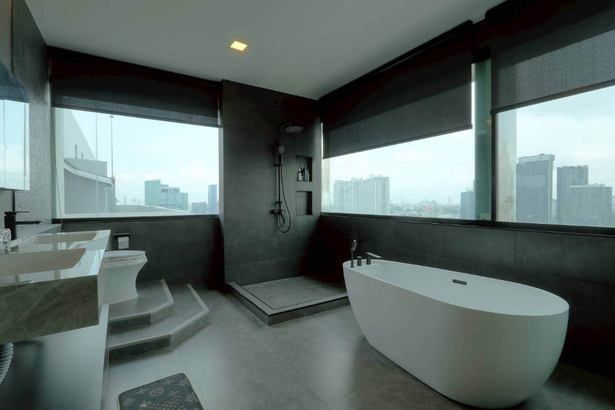 picture ST863/For Sale : Exclusive Full Floor Penthouse  - 5/13