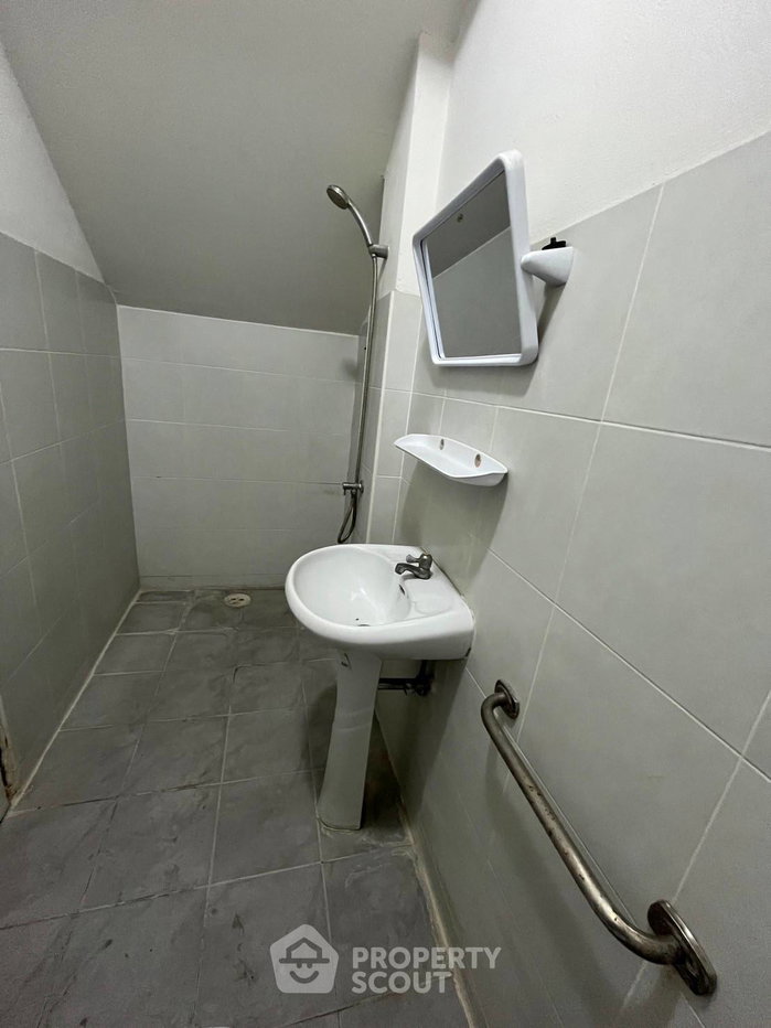 รูป ทาวน์เฮ้าส์ 2-ห้องนอน ใน ท่าข้าม (ID 3448118) - รูปที่ 9/10