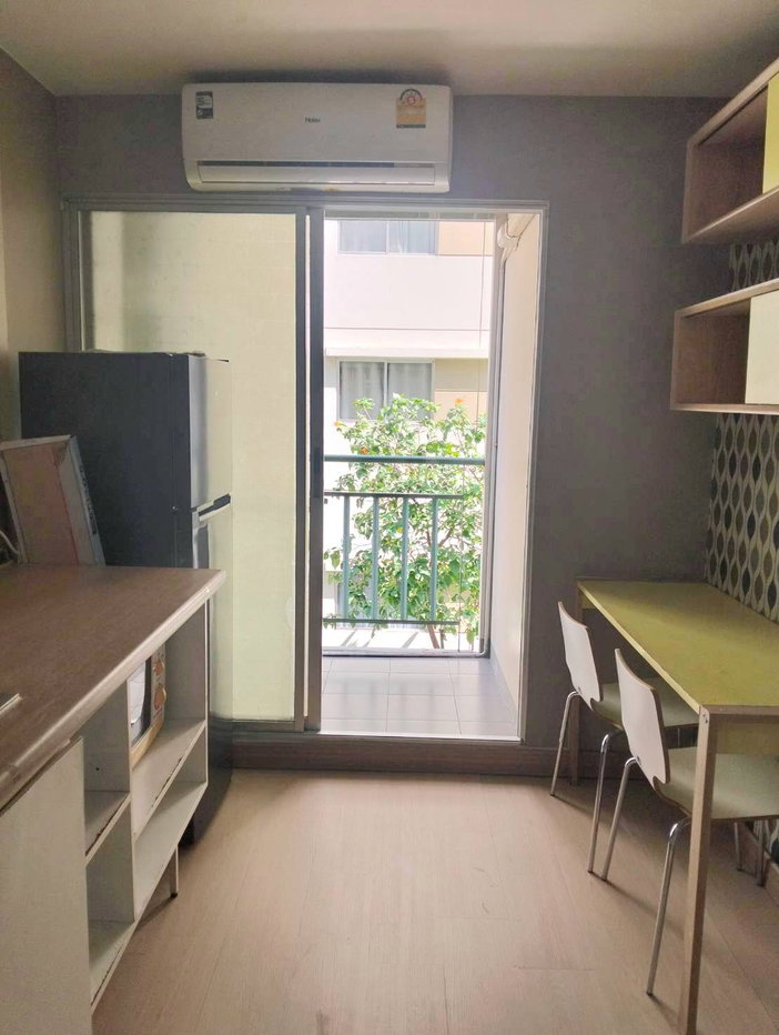 picture Lumpini township condo for rent. - 12/14