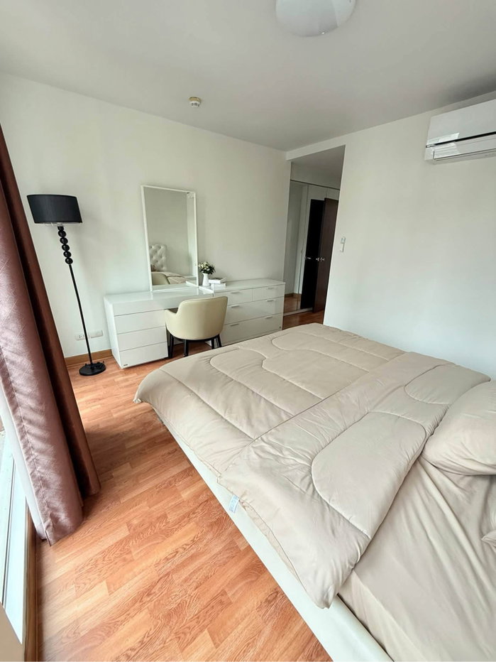 picture Condo for Rent: Ivy Ratchada walk to MRT Sutthisan - 9/12