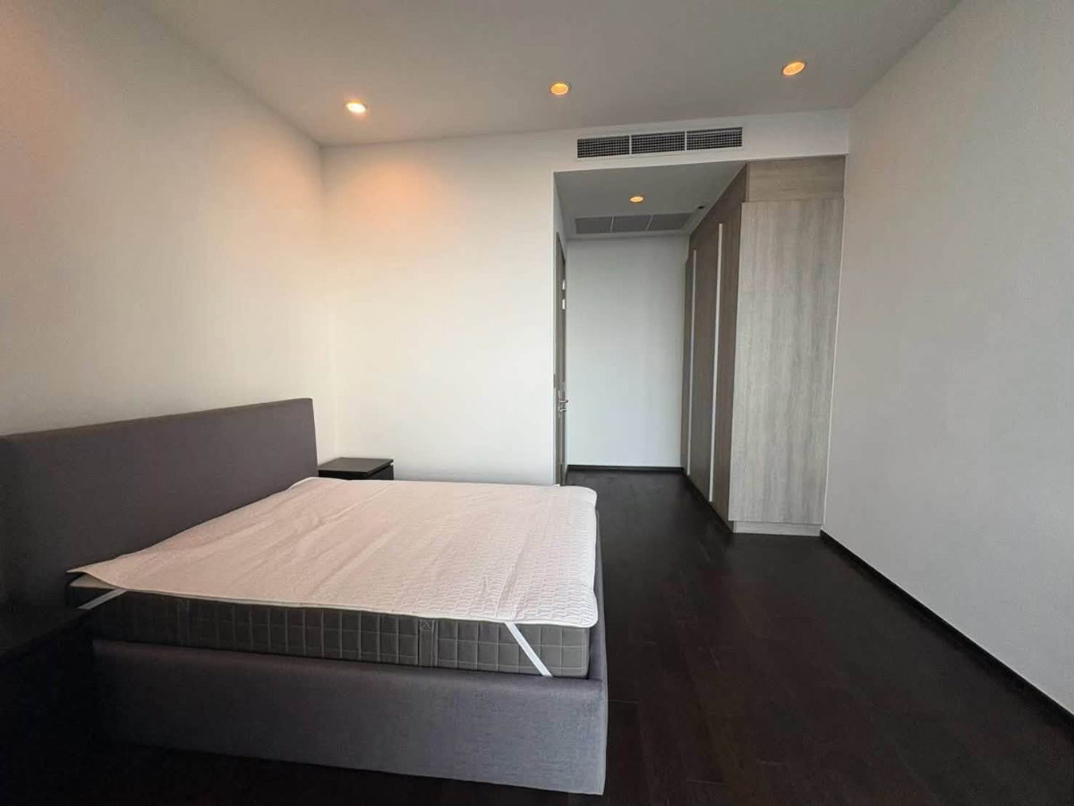 รูป ST864/ให้เช่า คอนโด Penthouse หรู Whizdom Essence Sukhumvit (วิสซ์ดอม เอสเซ้นส์ สุขุมวิท) - รูปที่ 4/20