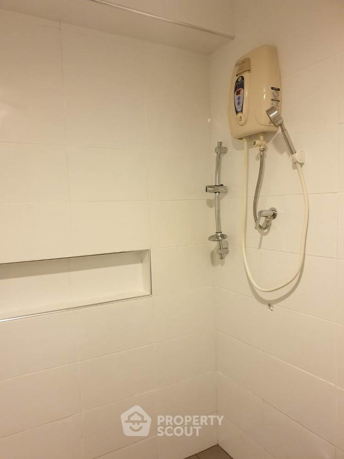 รูป คอนโด สตูดิโอ ที่ เอเวอร์กรีน วิว ทาวเวอร์ ใน บางนาเหนือ (ID 3446199) - รูปที่ 3/5