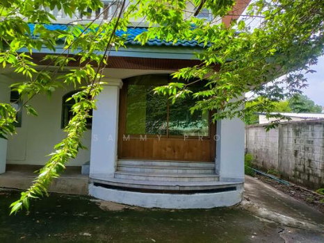 รูป ให้เช่าบ้านเดี่ยว 2ชั้น 3 ห้องนอน 3ห้องน้ำ เขตบางนา ใกล้ BTS (แบริ่ง) - รูปที่ 9/11