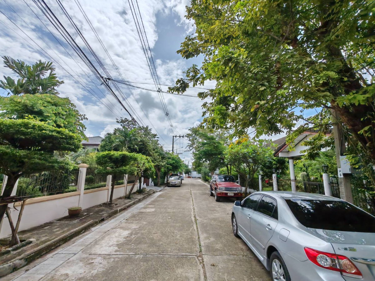 รูป ให้เช่า บ้านเดี่ยว 2 ชั้น 150 ตรว. สวย ๆ บรรยากาศร่มรื่น หลังบ้านติดทะเลสาป อยู่ ใกล้ BIG C แจ้งวัฒนะ - รูปที่ 6/40