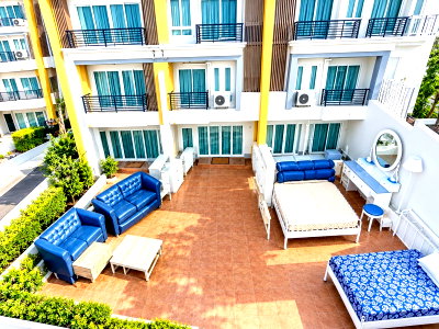 Townhouses for rent Bangkok Suvarnabhumi University : 			LatKrabang Hospital 330m Suvarnabhumi4 Rd 1.05km ARL LatKrabang.2.55km This 3-story townhome features 4beds 4baths ​​27sq.w. ​​230sq.m. It          