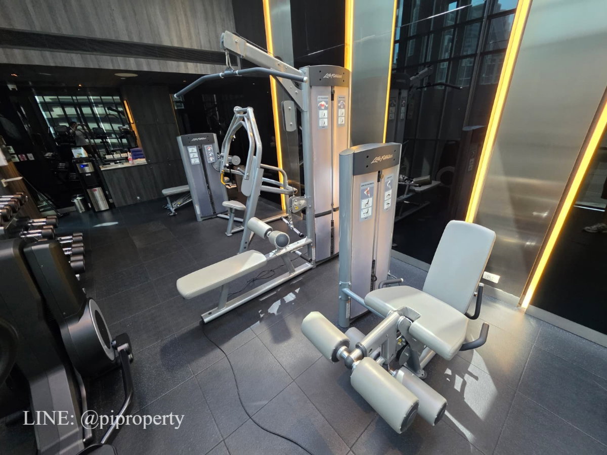 picture Premium Serviced Residence in Asoke CBD | 32 sq.m. | Flexible Monthly Rent - 17/19