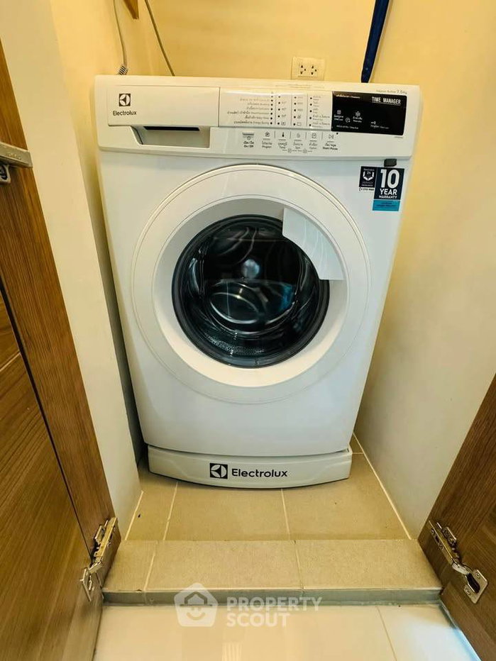picture 17th-Floor 1-BR At Rhythm Sathorn, 300m To BTS Saphan Taksin (ID 2353312) - 11/15
