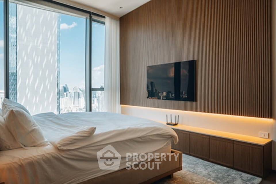 picture Pet-Friendly 2-BR 162 Sqm At SCOPE Langsuan Near BTS Chit Lom (ID 2721739) - 11/19