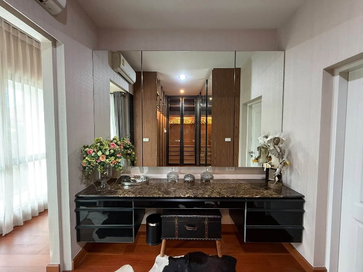 รูป ให้เช่า Pool Villa บ้านหรู Blue Lagoon 2 (K282)
🔥 ลดราคาพิเศษ! 💰 เช่าเพียง 160,000 บาท/เดือน (จาก 180,000 บาท) 💎 - รูปที่ 27/27