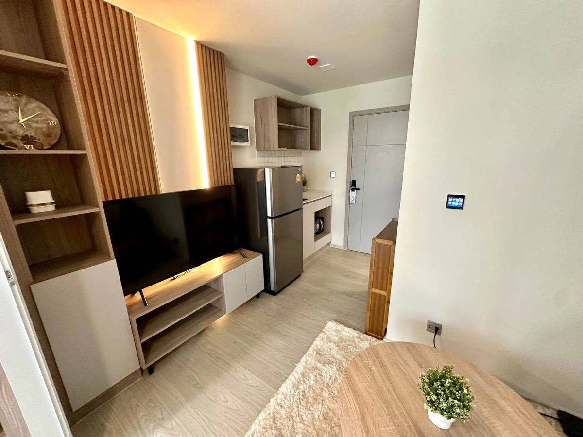 รูป 🏝️ 𝗞𝗔𝗩𝗘 𝗧𝗢𝗪𝗡 𝗜𝗦𝗟𝗔𝗡𝗗 ✨ | 𝗖𝗢𝗥𝗡𝗘𝗥 𝗨𝗡𝗜𝗧 | ห้องมุม 𝟮𝟰.𝟰𝟱 ตร.ม. | วิวสระว่ายน้ำ 🌊 - รูปที่ 2/11