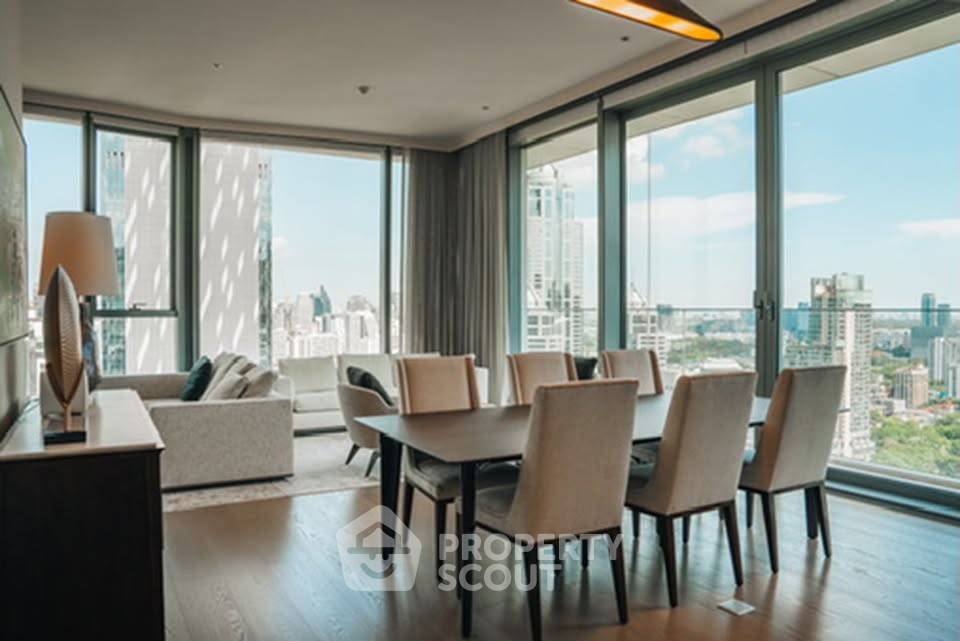 picture Pet-Friendly 2-BR 162 Sqm At SCOPE Langsuan Near BTS Chit Lom (ID 2721739) - 4/19