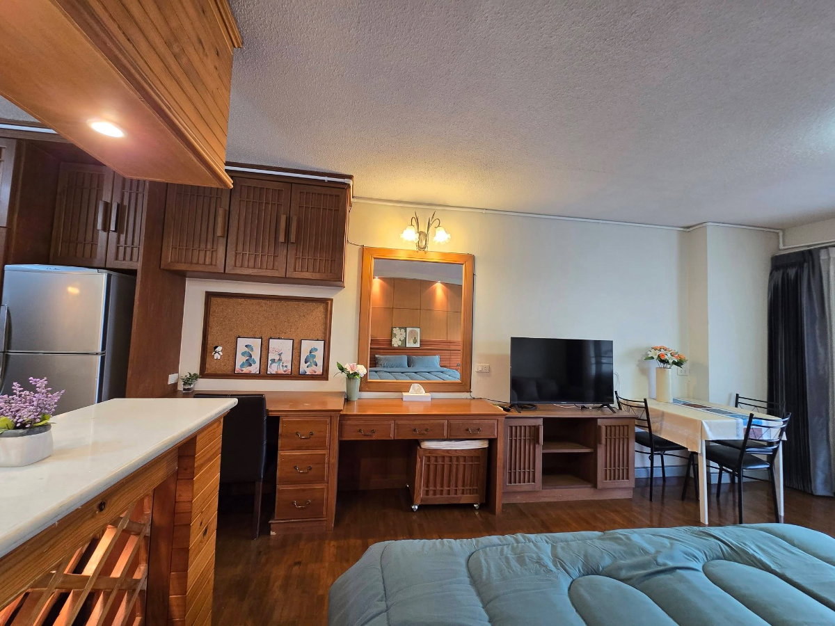 picture For Rent: Hillside Condo 4 – Fully Furnished Studio, Ready to Move In (ID:665CR) - 9/18