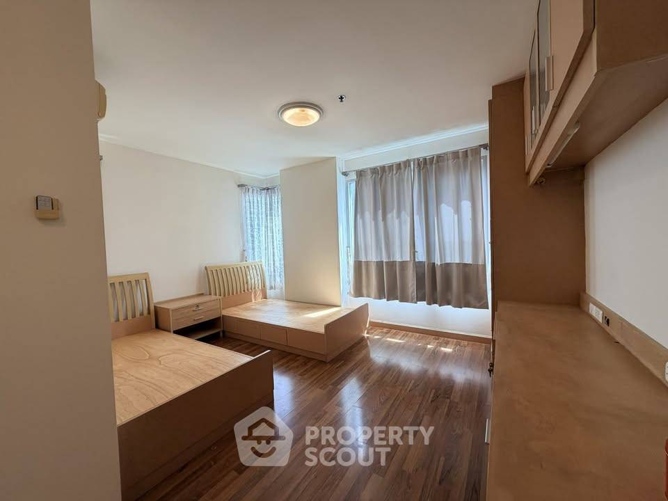 picture 200m From BTS Phra Khanong | 2-BR Sukhumvit Plus Condo (ID 3447900) - 7/13